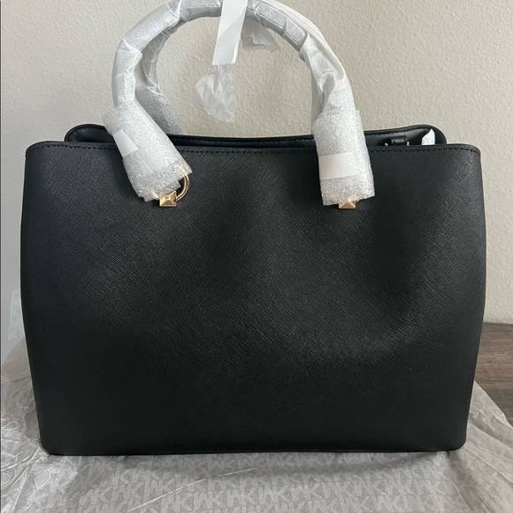 NWT Michael Kors large Edith Saffiano - Picture 8 of 8